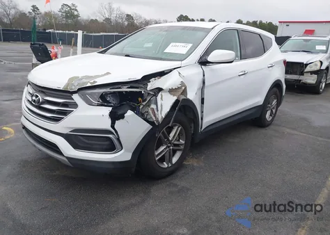 2018 Hyundai Santa Fe Sport 2.4L z USA, uszkodzony, nr VIN 5NMZT3LB5JH088056